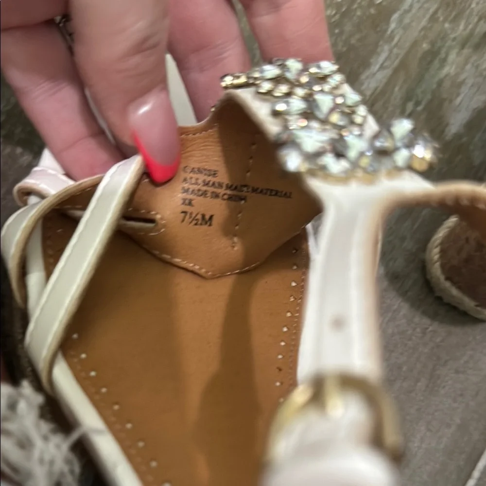 Adrienne Vittadini White and Brown Wedges with Comfort Design